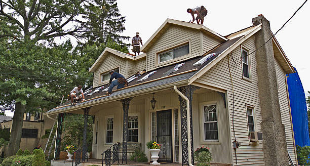 Quick and Trustworthy Emergency Roof Repair Services in Gibson City, IL